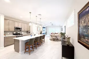 1055 Waterline Ct, Sarasota, FL 34240 - Photo 10