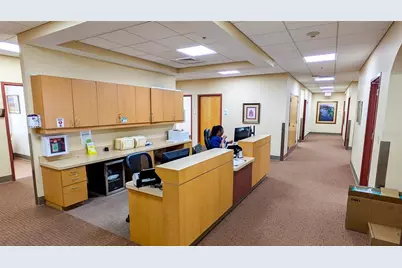 8946 77th Terrace E, Lakewood Ranch, FL 34202 - Photo 10