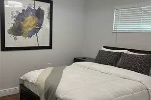 1742 8th St, Sarasota, FL 34236 - Photo 14
