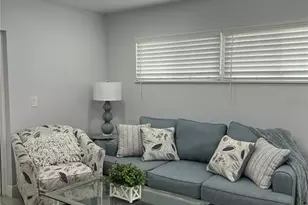 1742 8th St, Sarasota, FL 34236 - Photo 8