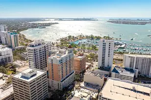 1350 Main St, Sarasota, FL 34236 - Photo 2