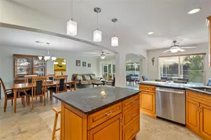 6454 Beechwood Ave, Sarasota, FL 34231 - Photo 18