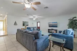 6454 Beechwood Ave, Sarasota, FL 34231 - Photo 38