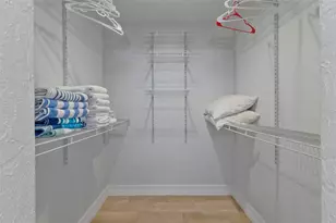 6454 Beechwood Ave, Sarasota, FL 34231 - Photo 30