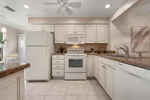 3320 Tallywood Ct, Sarasota, FL 34237 - Photo 12