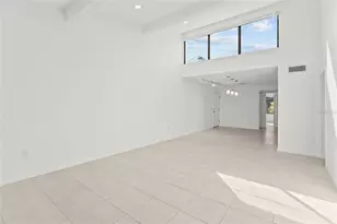 1511 Pelican Point Dr, Sarasota, FL 34231 - Photo 12