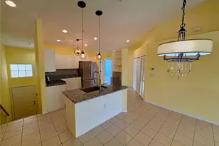 6421 Bay Cedar Ln, Bradenton, FL 34203 - Photo 4