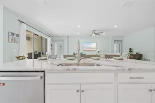 18026 Fattoria Ter, Bradenton, FL 34211 - Photo 16