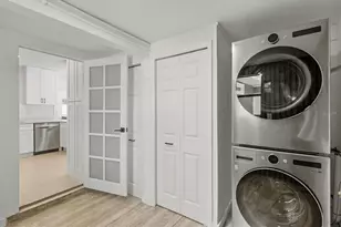 3663 Egerton Cir, Sarasota, FL 34233 - Photo 34