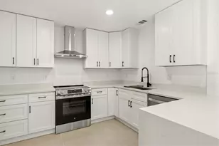 3663 Egerton Cir, Sarasota, FL 34233 - Photo 26