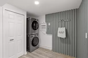 3663 Egerton Cir, Sarasota, FL 34233 - Photo 32