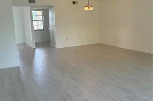 203 Rubens Dr, Nokomis, FL 34275 - Photo 4