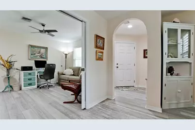 11009 Jasmine Circle, Bradenton, FL 34209 - Photo 8