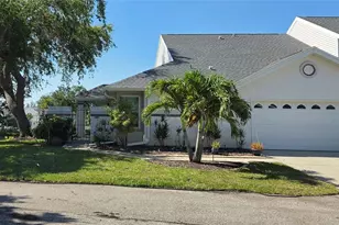 11009 Jasmine Cir, Bradenton, FL 34209 - Photo 1