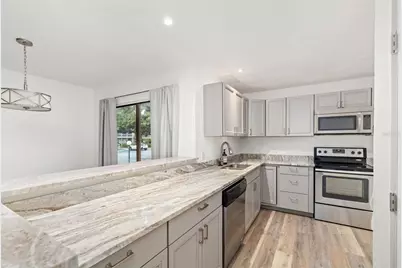 2224 Bahia Vista Street #E1, Sarasota, FL 34239 - Photo 6