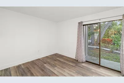 2224 Bahia Vista Street #E1, Sarasota, FL 34239 - Photo 10