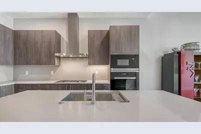 33 S Palm Avenue #1303, Sarasota, FL 34236 - Photo 34