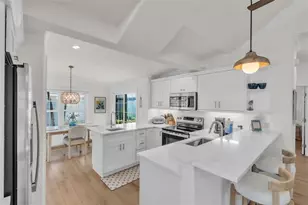 215 67th St, Holmes Beach, FL 34217 - Photo 10