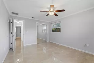 6904 Pennsylvania Ave, Sarasota, FL 34243 - Photo 16