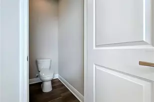 10006 Degas Ter, Bradenton, FL 34212 - Photo 48
