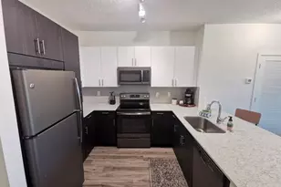 1659 2nd St, Sarasota, FL 34236 - Photo 6