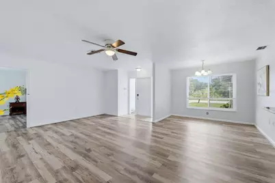 814 Ellicott Circle NW, Port Charlotte, FL 33952 - Photo 8