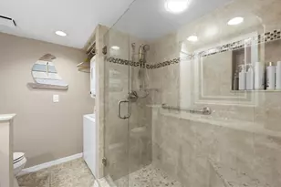 433 Cerromar Ln, Venice, FL 34293 - Photo 22