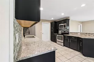 4018 Prado Dr, Sarasota, FL 34235 - Photo 14