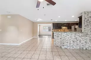 4018 Prado Dr, Sarasota, FL 34235 - Photo 6