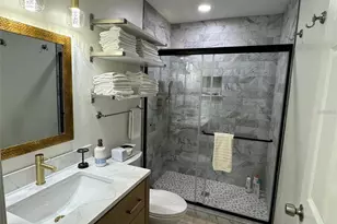 5246 Wedgewood Ln, Sarasota, FL 34235 - Photo 28