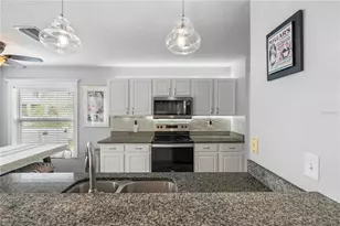 11811 Dunster Ln, Parrish, FL 34219 - Photo 14