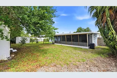 2704 52nd Avenue Terrace W, Bradenton, FL 34207 - Photo 20