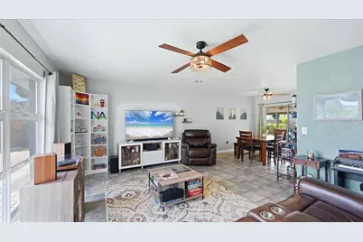 2704 52nd Avenue Terrace W, Bradenton, FL 34207 - Photo 4