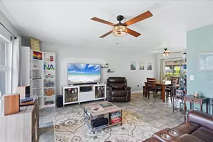 2704 52nd Ave Terrace W, Bradenton, FL 34207 - Photo 4