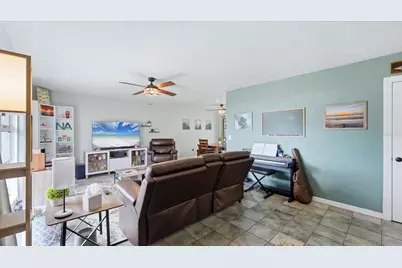 2704 52nd Avenue Terrace W, Bradenton, FL 34207 - Photo 6