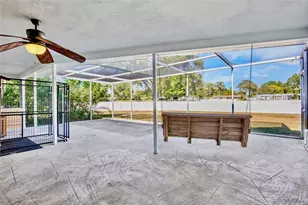 3399 Espanola Dr, Sarasota, FL 34239 - Photo 16