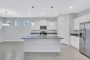 13706 Woodbridge Terrace, Bradenton, FL 34211 - Photo 6