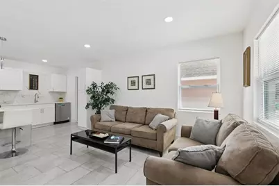 3530 Goodrich Avenue, Sarasota, FL 34234 - Photo 2