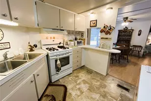 1807 Iowa Ave, Bradenton, FL 34207 - Photo 8