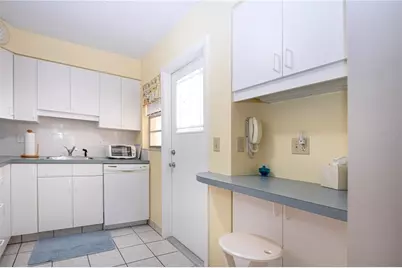 390 301 Boulevard W #12D, Bradenton, FL 34205 - Photo 36