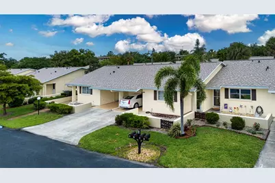 390 301 Boulevard W #12D, Bradenton, FL 34205 - Photo 2