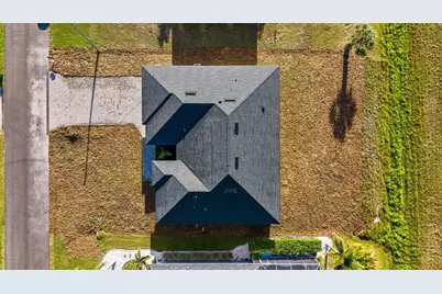 41 Mark Twain Lane, Rotonda West, FL 33947 - Photo 6