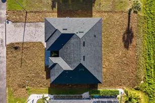 41 Mark Twain Ln, Rotonda West, FL 33947 - Photo 6