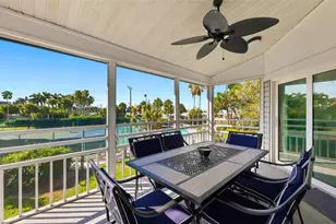 1206 Siesta Bayside Dr, Sarasota, FL 34242 - Photo 10