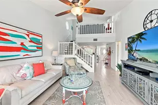 1206 Siesta Bayside Dr, Sarasota, FL 34242 - Photo 12