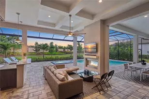 8560 Pavia Way, Bradenton, FL 34202 - Photo 6