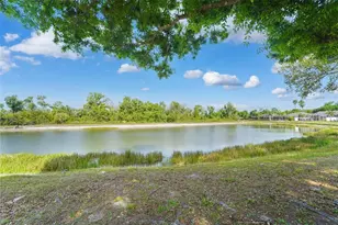 9401 69th Ave E, Palmetto, FL 34221 - Photo 4