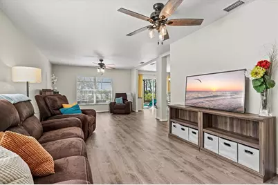 7121 Chatum Light Run, Bradenton, FL 34212 - Photo 10