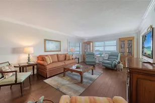 9393 Midnight Pass Rd, Sarasota, FL 34242 - Photo 10