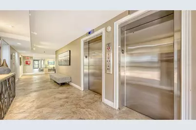 9393 Midnight Pass Road #P4, Sarasota, FL 34242 - Photo 30